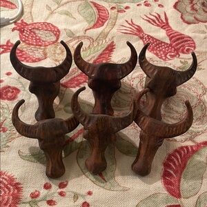 Vintage Carved Wood Water Buffalo Rustic Bull Head Napkin Rings (6)